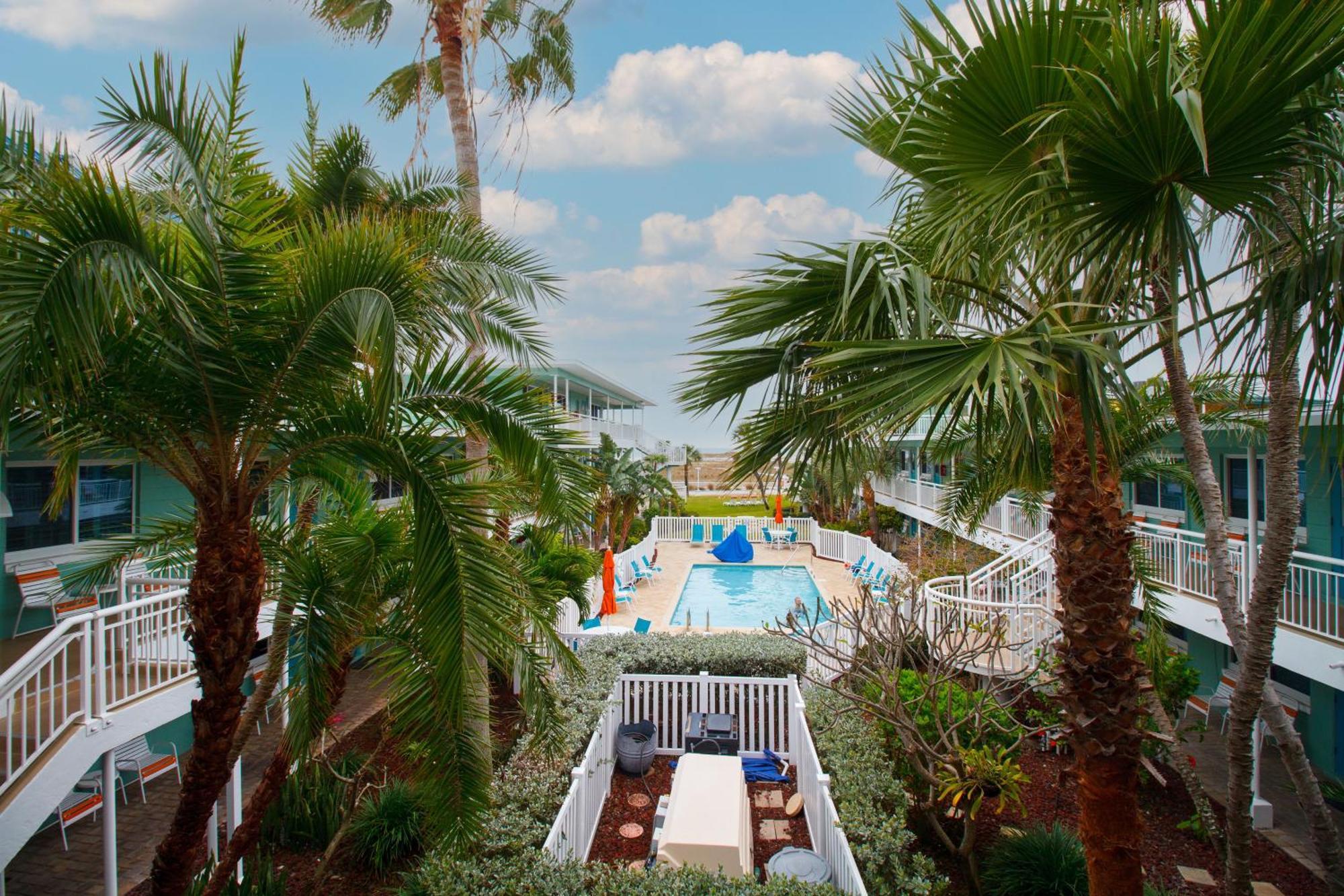 Tropic Terrace #41 - Beachfront Resort St. Pete Beach Eksteriør billede