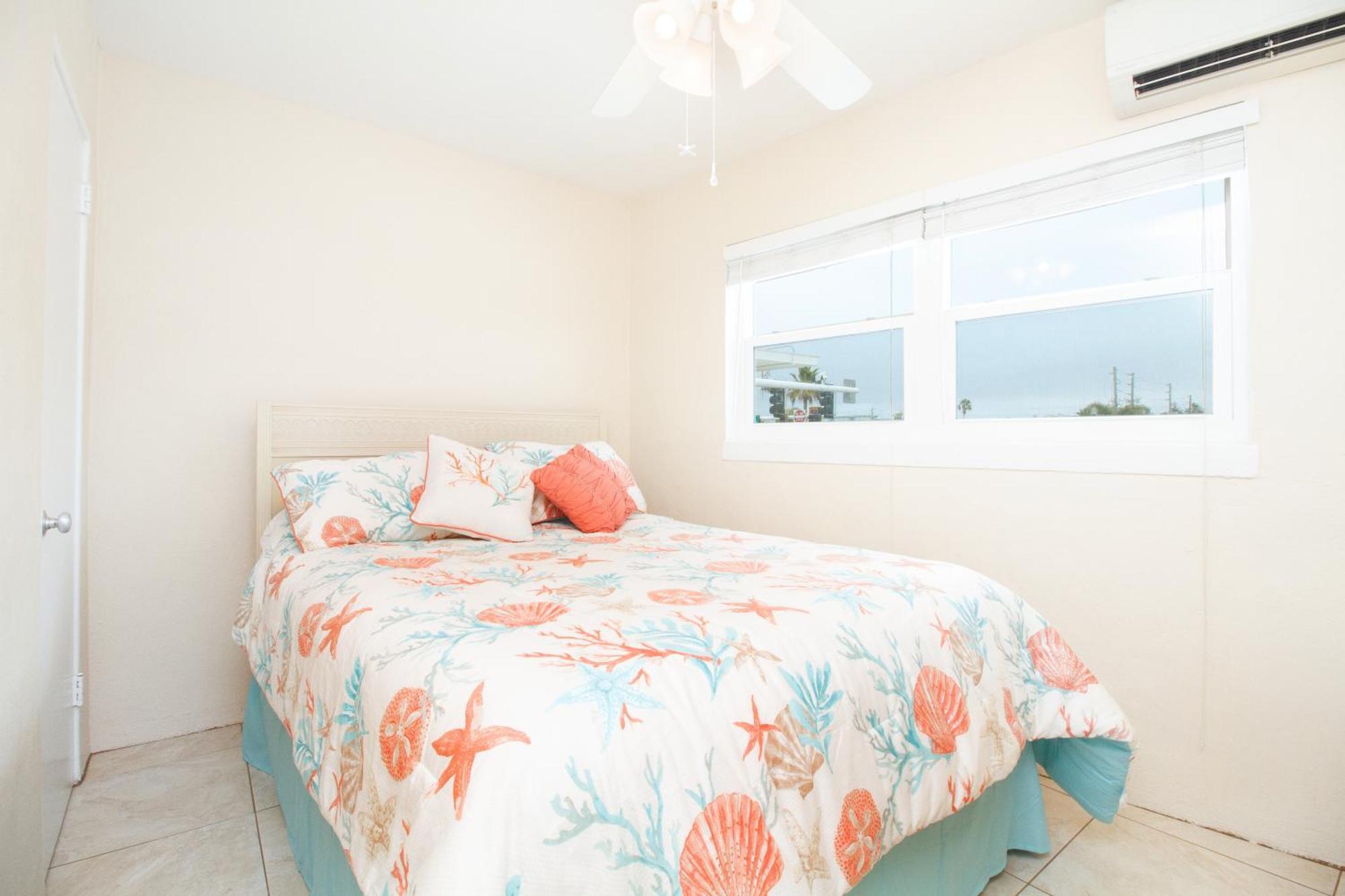 Tropic Terrace #41 - Beachfront Resort St. Pete Beach Eksteriør billede