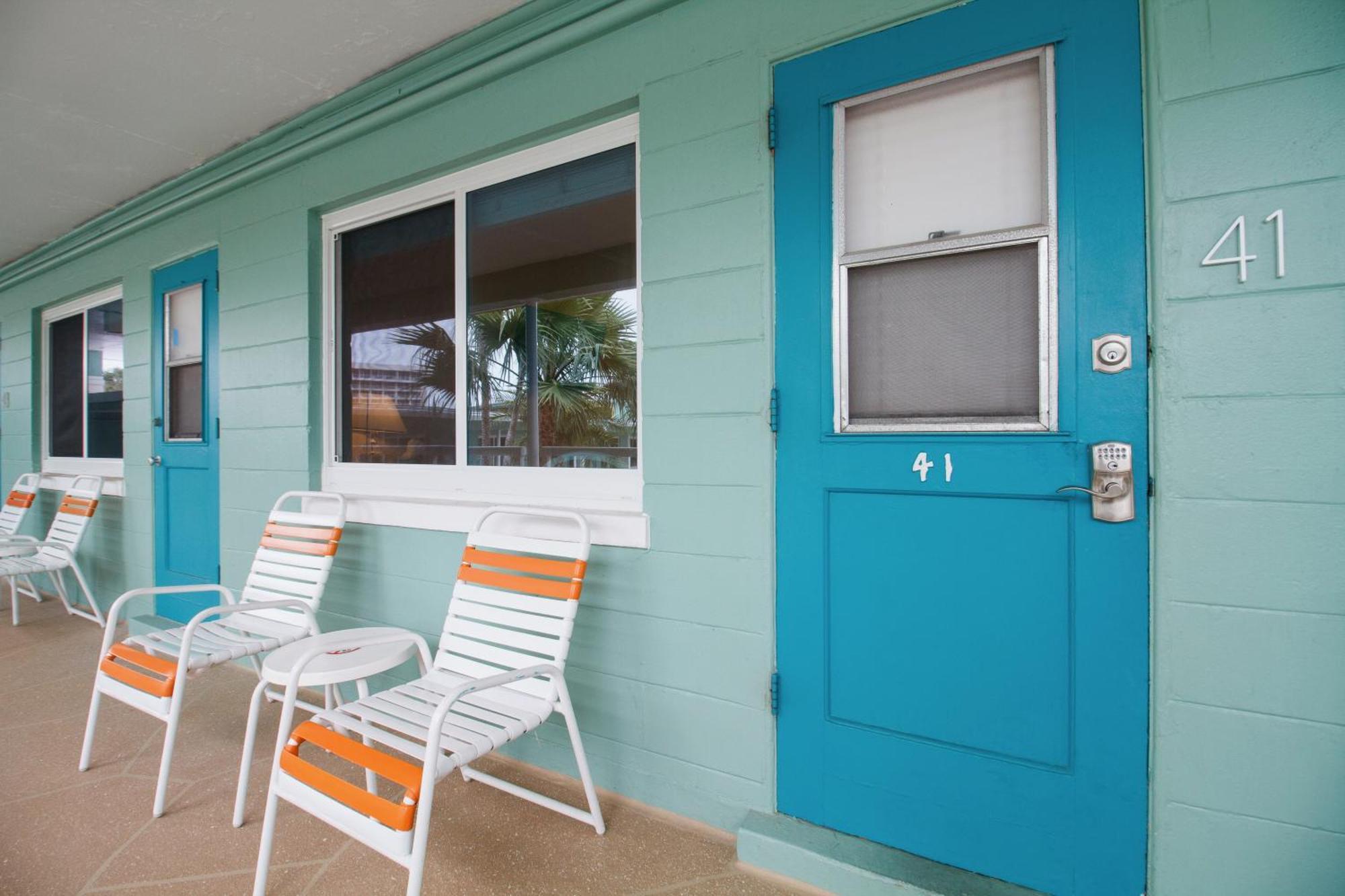 Tropic Terrace #41 - Beachfront Resort St. Pete Beach Eksteriør billede