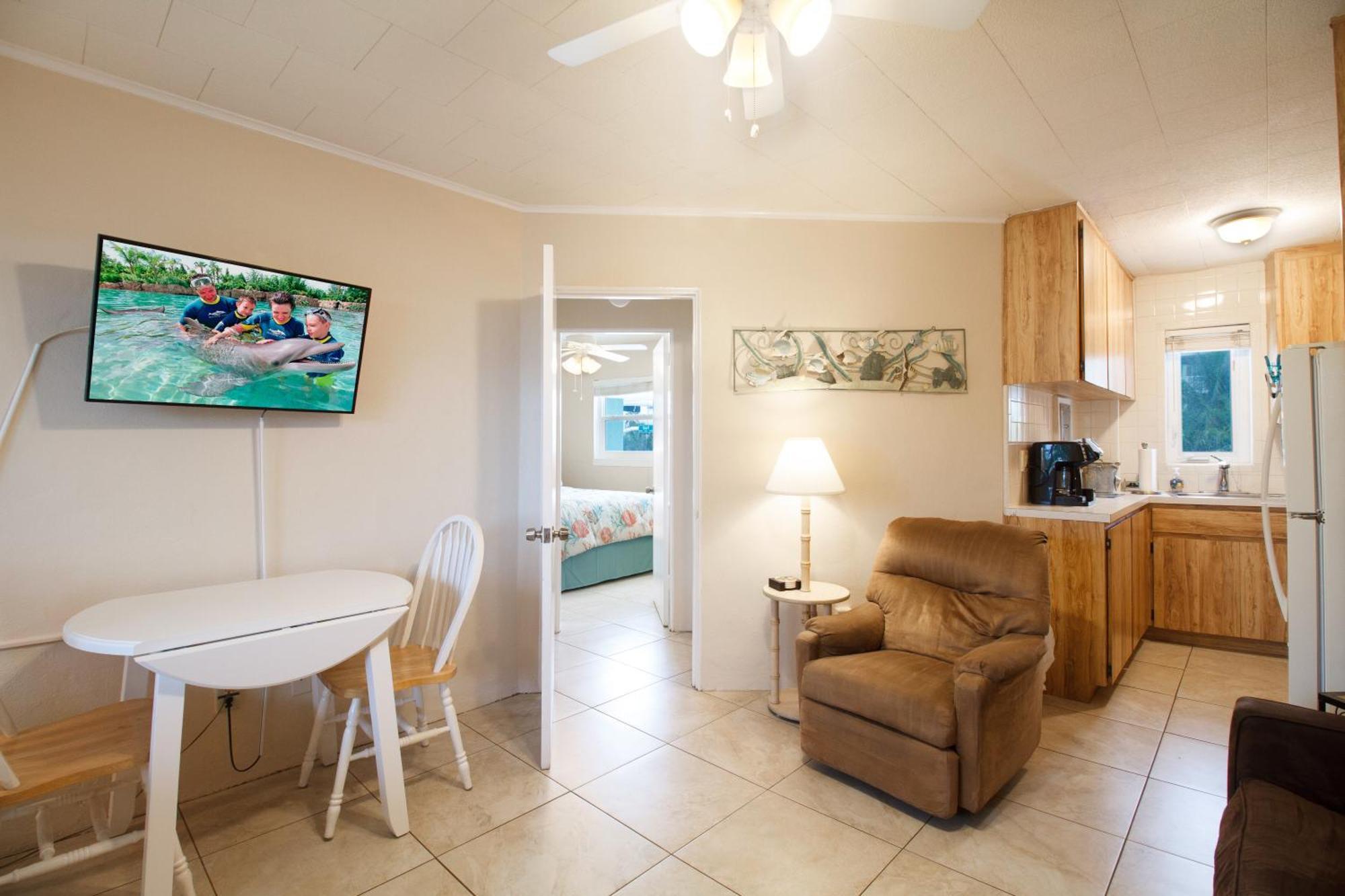 Tropic Terrace #41 - Beachfront Resort St. Pete Beach Eksteriør billede